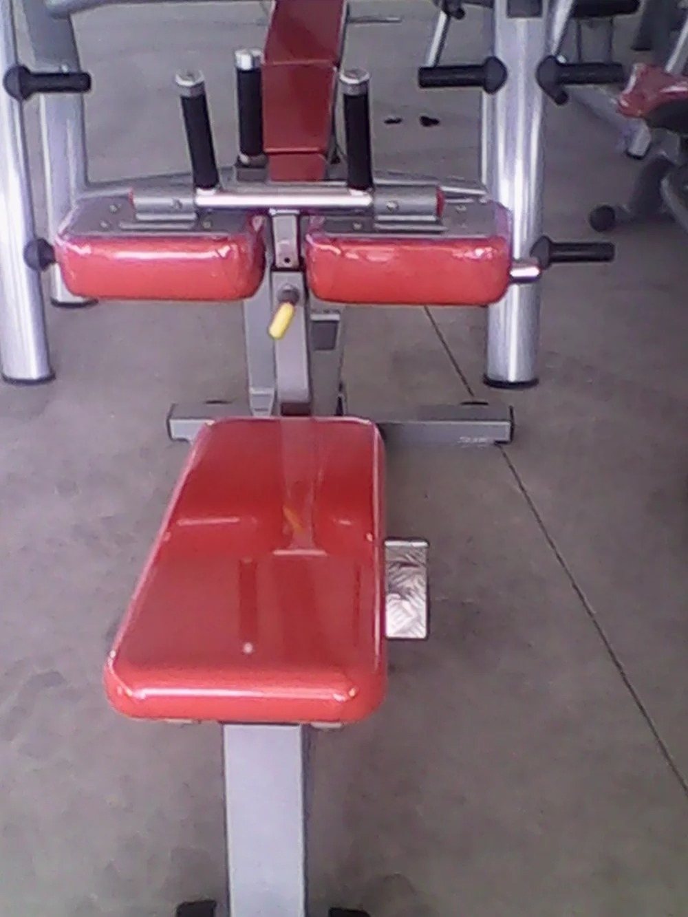 Commercial Gym Equipment Machi - Seated Calf Raise 评论和价格